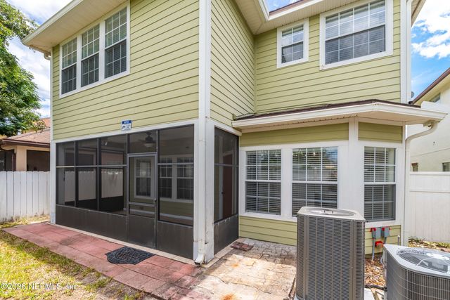 6239 DEVONHURST Drive, Jacksonville, FL 32258