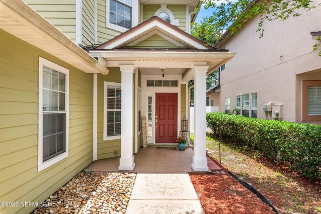 6239 DEVONHURST Drive, Jacksonville, FL 32258