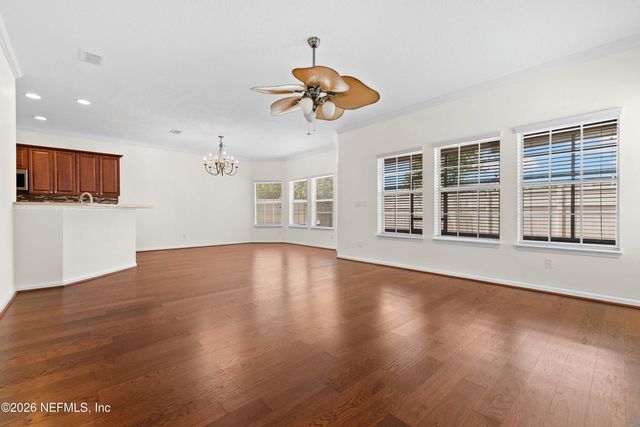 6239 DEVONHURST Drive, Jacksonville, FL 32258