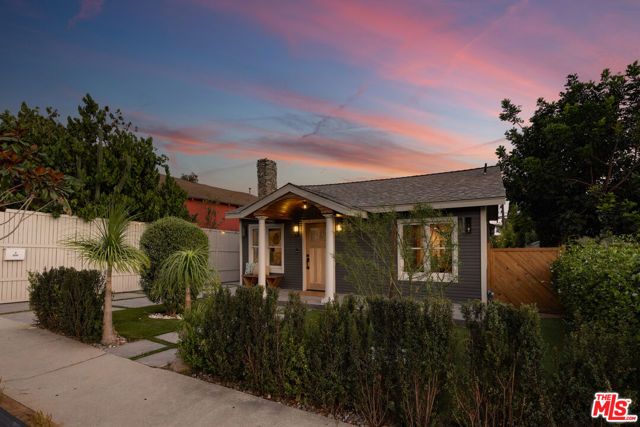 3342 W 27th Street, Los Angeles, CA 90018