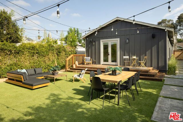 3342 W 27th Street, Los Angeles, CA 90018