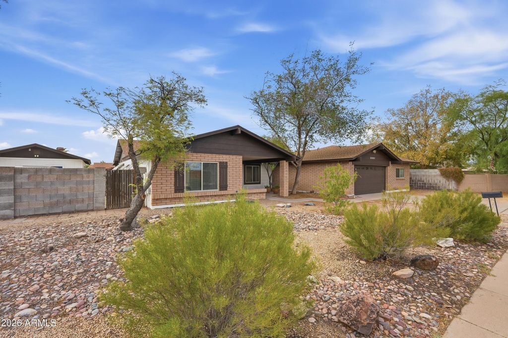 2901 W KATHLEEN Road, Phoenix, AZ 85053 — photo 3