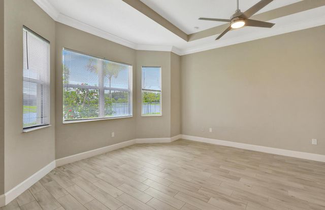 15684 Goldfinch Circle, The Acreage, FL 33470