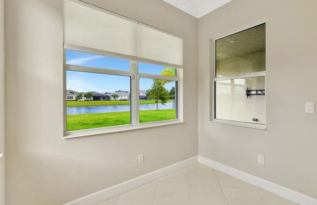 15684 Goldfinch Circle, The Acreage, FL 33470