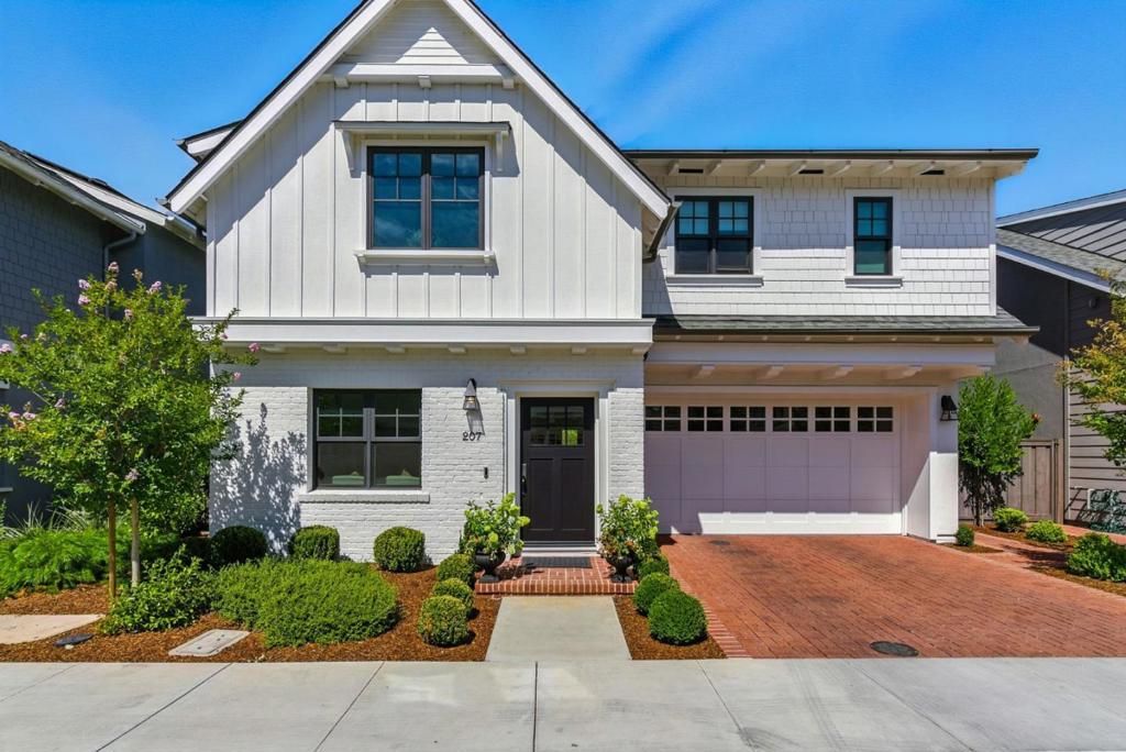 207 Oak Tree Circle, Los Gatos, CA 95032