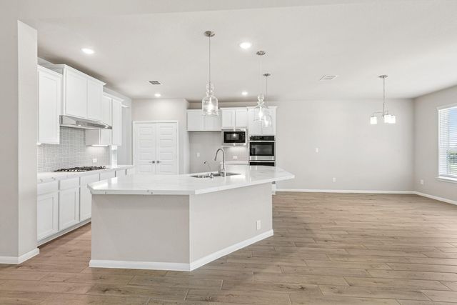 6918 Nichols Landing, Needville, TX 77461