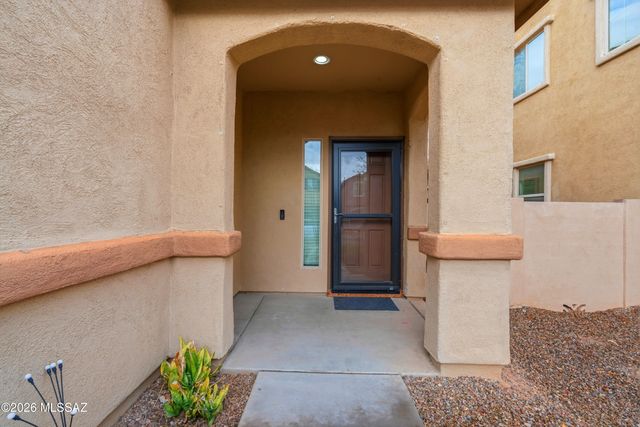 668 W Calle Ocarina, Sahuarita, AZ 85629