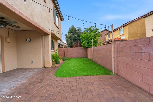 668 W Calle Ocarina, Sahuarita, AZ 85629