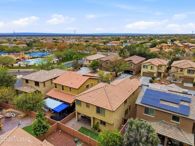 668 W Calle Ocarina, Sahuarita, AZ 85629