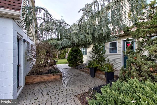 5582 OLD PHILADELPHIA PIKE, Gap, PA 17527