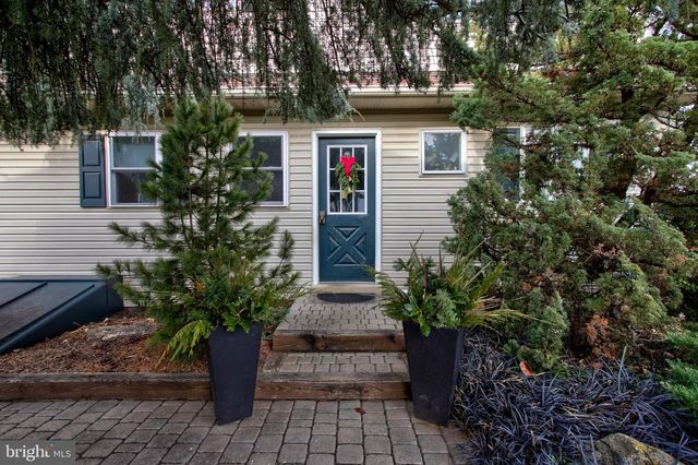 5582 OLD PHILADELPHIA PIKE, Gap, PA 17527