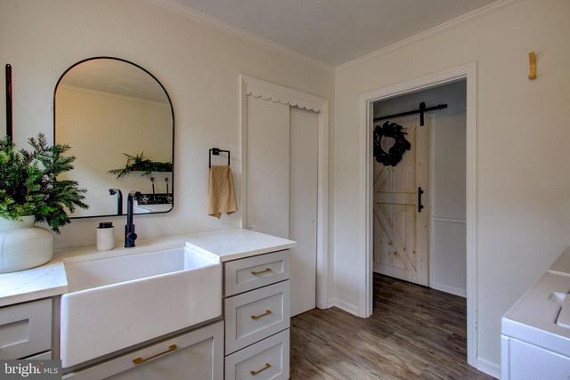 5582 OLD PHILADELPHIA PIKE, Gap, PA 17527