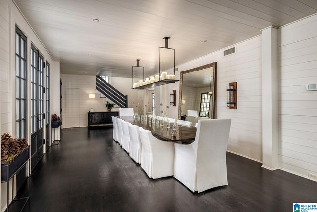 2717 OLD TRACE, Mountain Brook, AL 35243