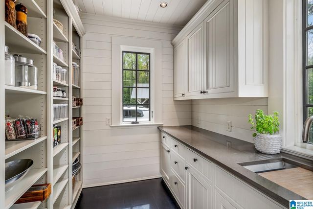 2717 OLD TRACE, Mountain Brook, AL 35243