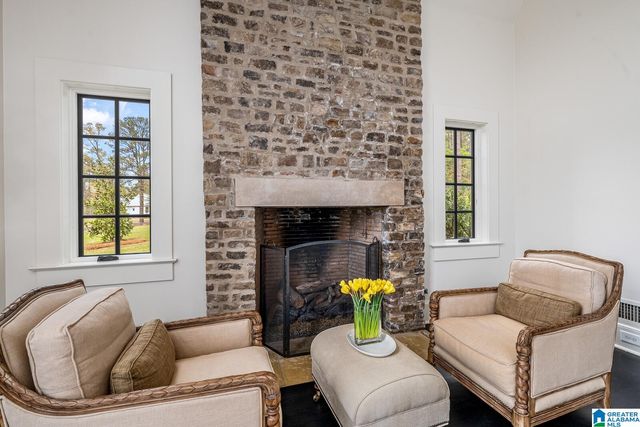 2717 OLD TRACE, Mountain Brook, AL 35243