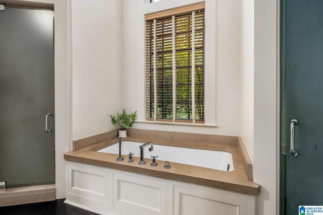 2717 OLD TRACE, Mountain Brook, AL 35243