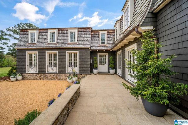 2717 OLD TRACE, Mountain Brook, AL 35243