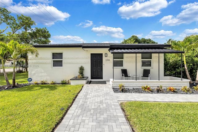 1390 NE 150th Street, Miami, FL 33161