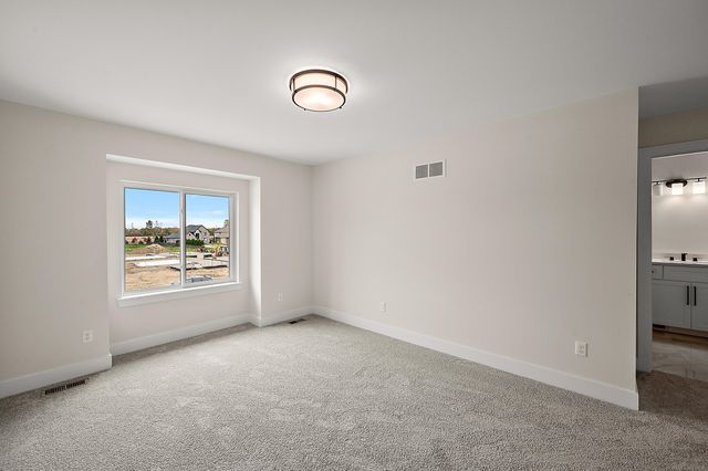16968 Pienza Drive, Macomb, MI 48042