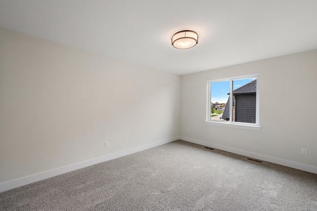 16968 Pienza Drive, Macomb, MI 48042