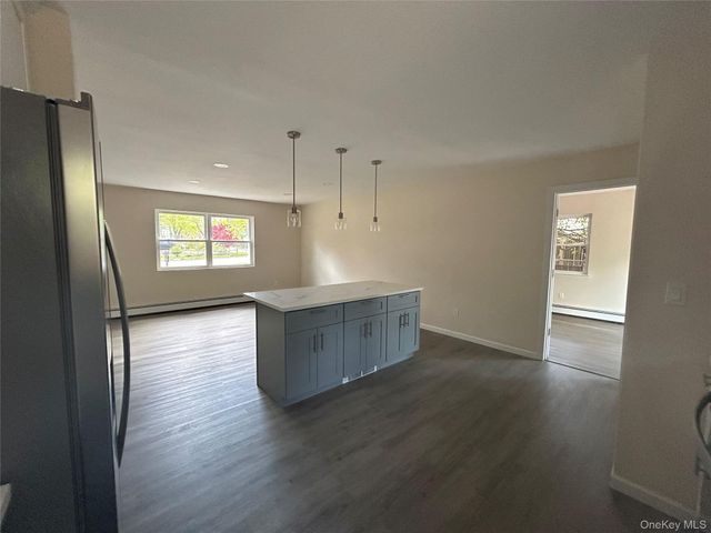 34 Michael Avenue, Bellport, NY 11713