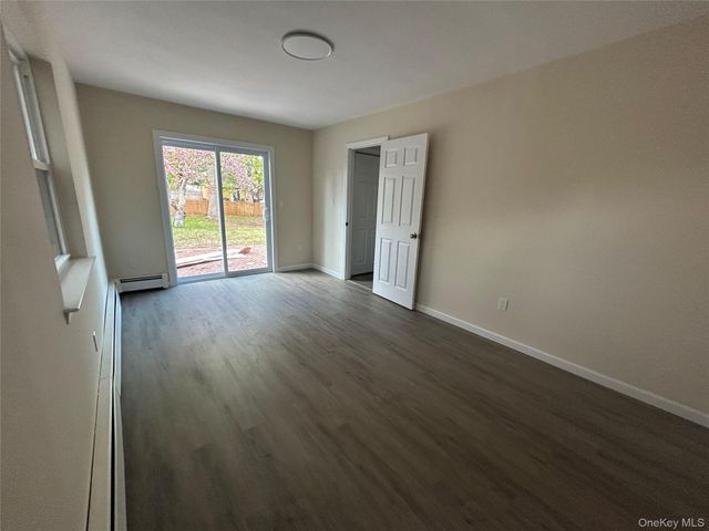 34 Michael Avenue, Bellport, NY 11713