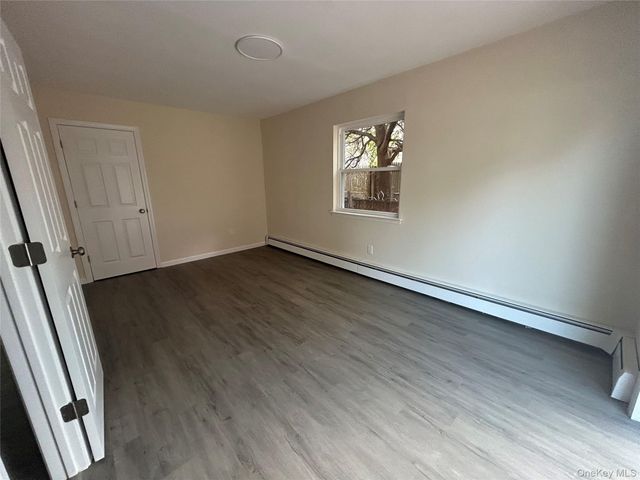 34 Michael Avenue, Bellport, NY 11713