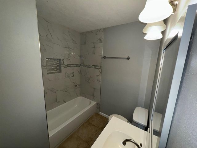 3011 E FLORA STREET, Tampa, FL 33610