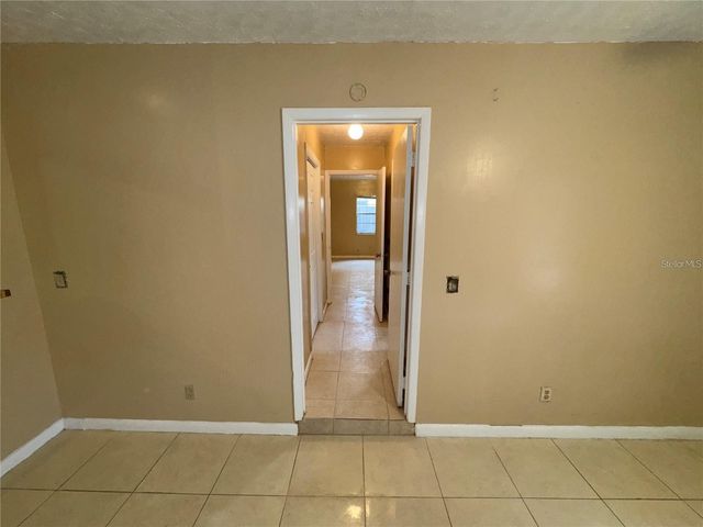 3011 E FLORA STREET, Tampa, FL 33610