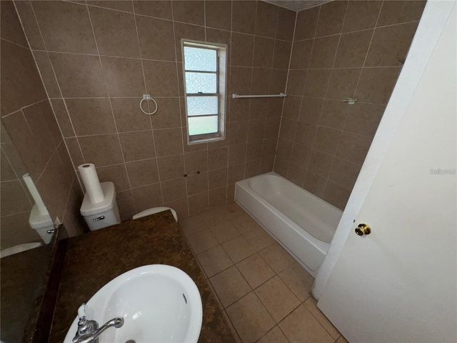 3011 E FLORA STREET, Tampa, FL 33610