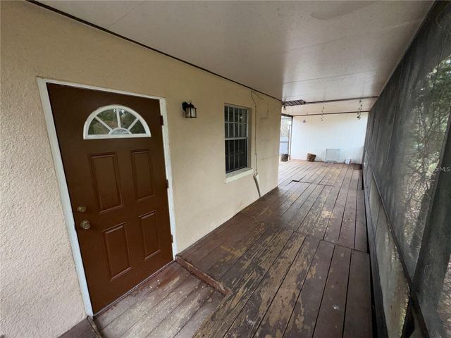 3011 E FLORA STREET, Tampa, FL 33610