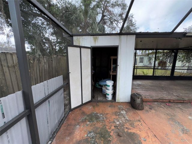 3011 E FLORA STREET, Tampa, FL 33610