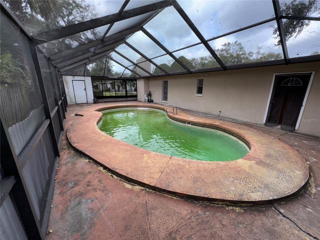 3011 E FLORA STREET, Tampa, FL 33610