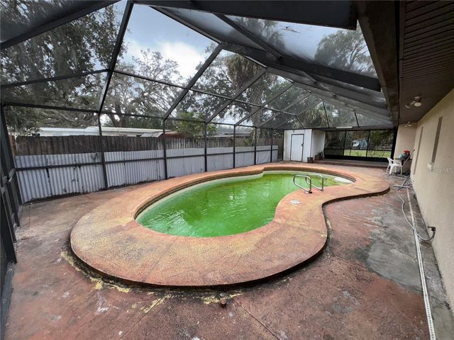 3011 E FLORA STREET, Tampa, FL 33610