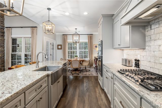 7601 52nd, Northport, AL 35473