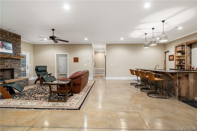 7601 52nd, Northport, AL 35473