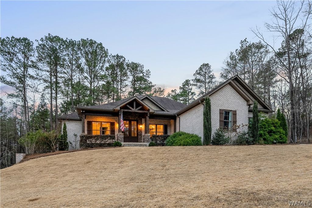 7601 52nd, Northport, AL 35473