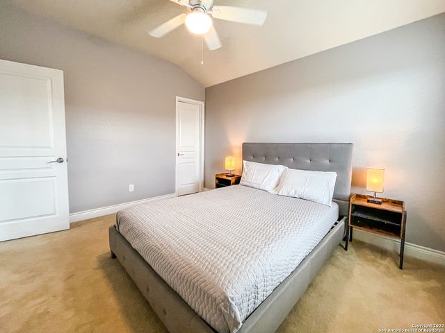 7427 VALLE MISSION, Boerne, TX 78015