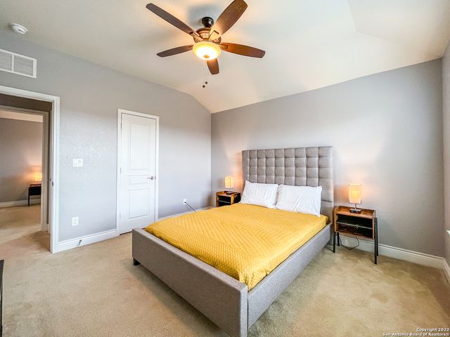 7427 VALLE MISSION, Boerne, TX 78015