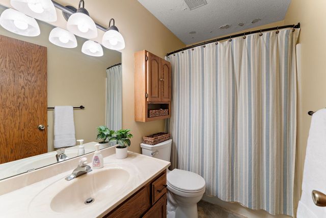 7775 Grinnell Way, Lakeville, MN 55044