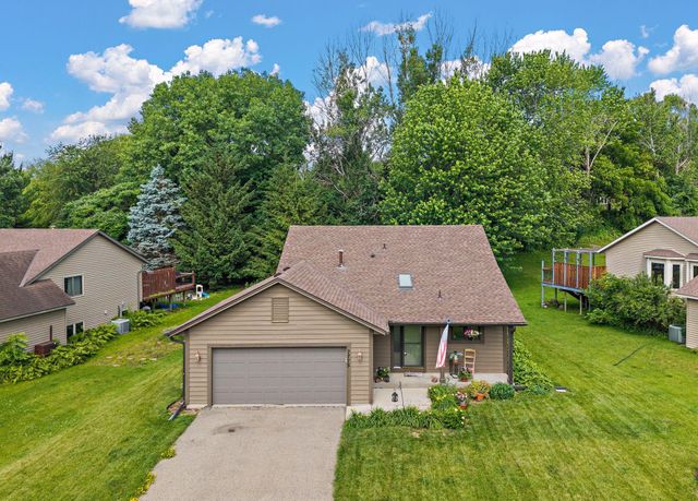 7775 Grinnell Way, Lakeville, MN 55044