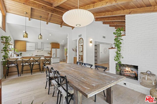 23023 Gainford Street, Los Angeles, CA 91364