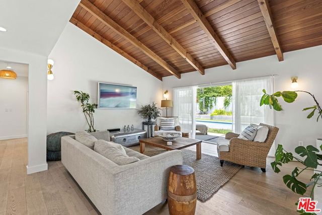 23023 Gainford Street, Los Angeles, CA 91364