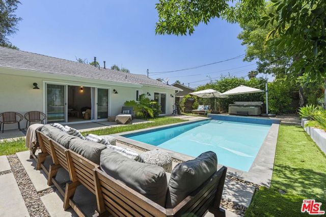 23023 Gainford Street, Los Angeles, CA 91364