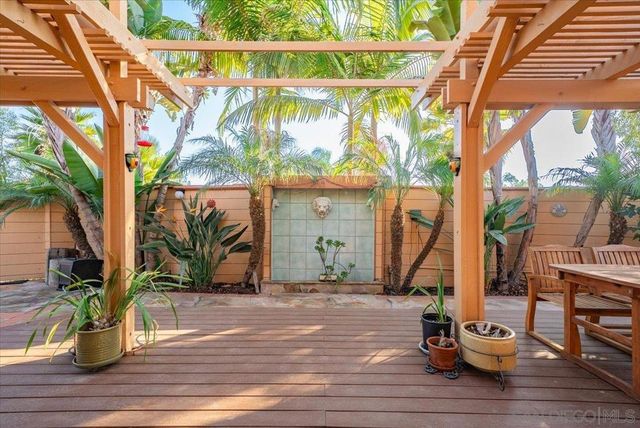 872 Oro Grande Street, Oceanside, CA 92057