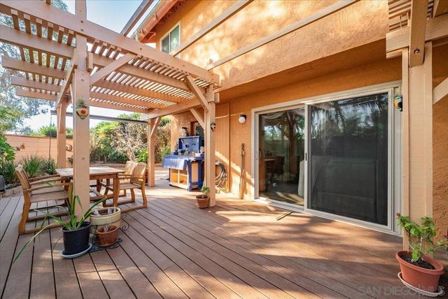 872 Oro Grande Street, Oceanside, CA 92057