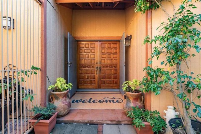 872 Oro Grande Street, Oceanside, CA 92057