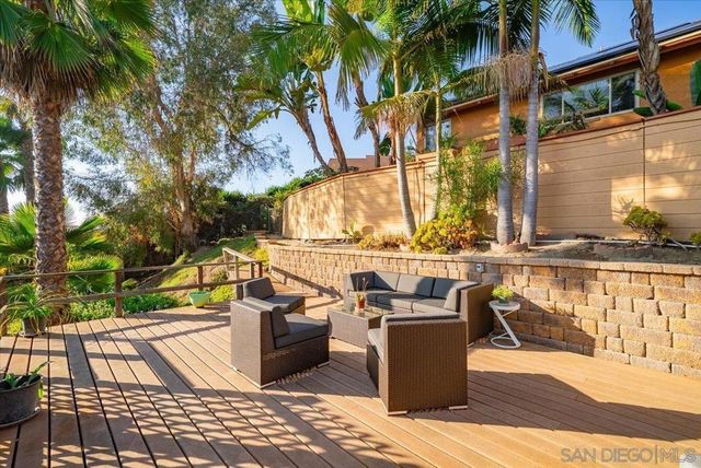 872 Oro Grande Street, Oceanside, CA 92057