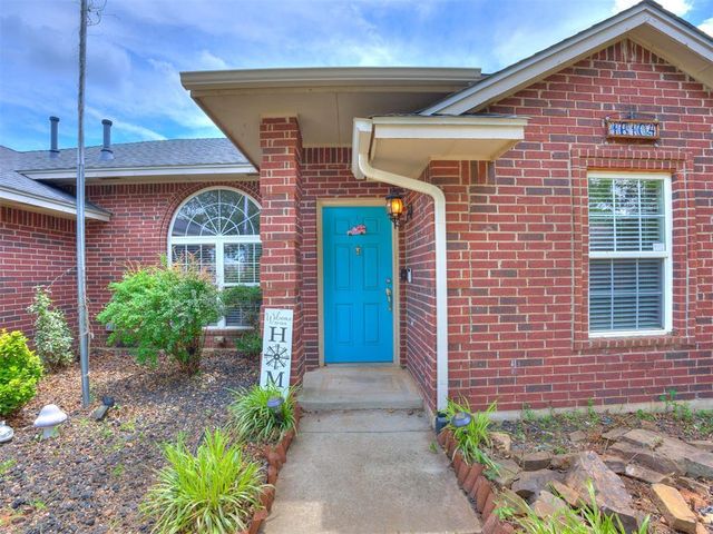 16104 Cantera Creek Drive, Edmond, OK 73013