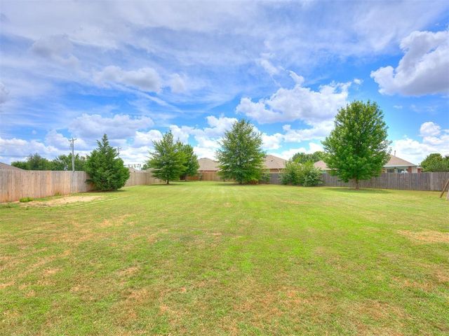 16104 Cantera Creek Drive, Edmond, OK 73013
